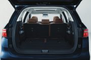 BYD M6