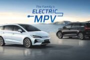 BYD M6